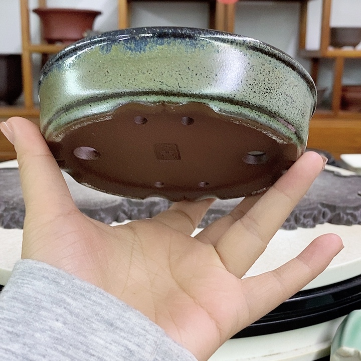 紫砂花盆瑕疵3-13-10。。。