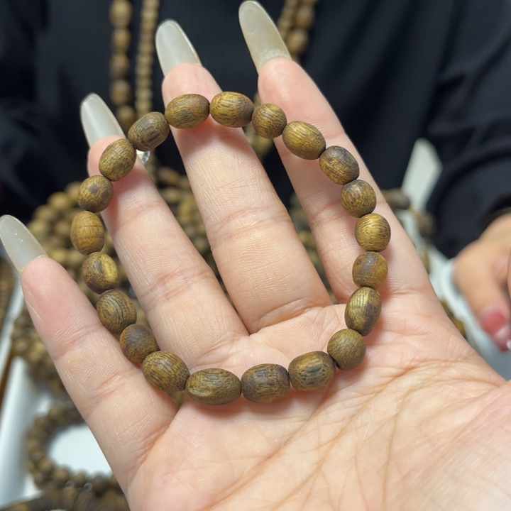 沉香手串0.6米粒单圈多样性发1