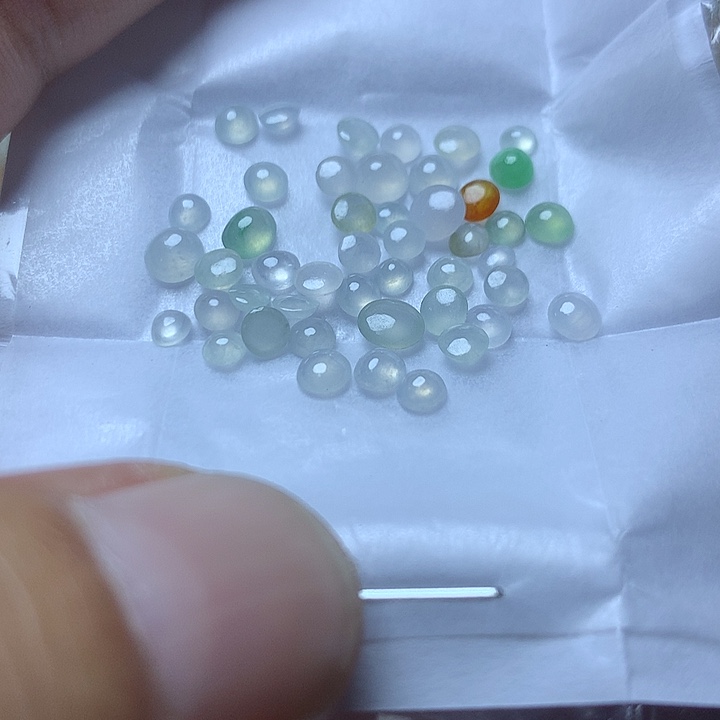 定制翡翠未镶嵌戒指