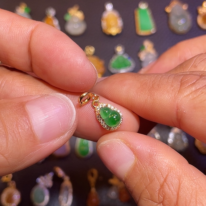 翡翠银S925镶嵌颈饰