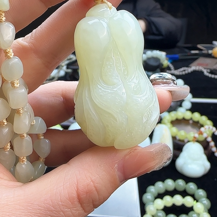 和田玉挂件未镶嵌定制发货