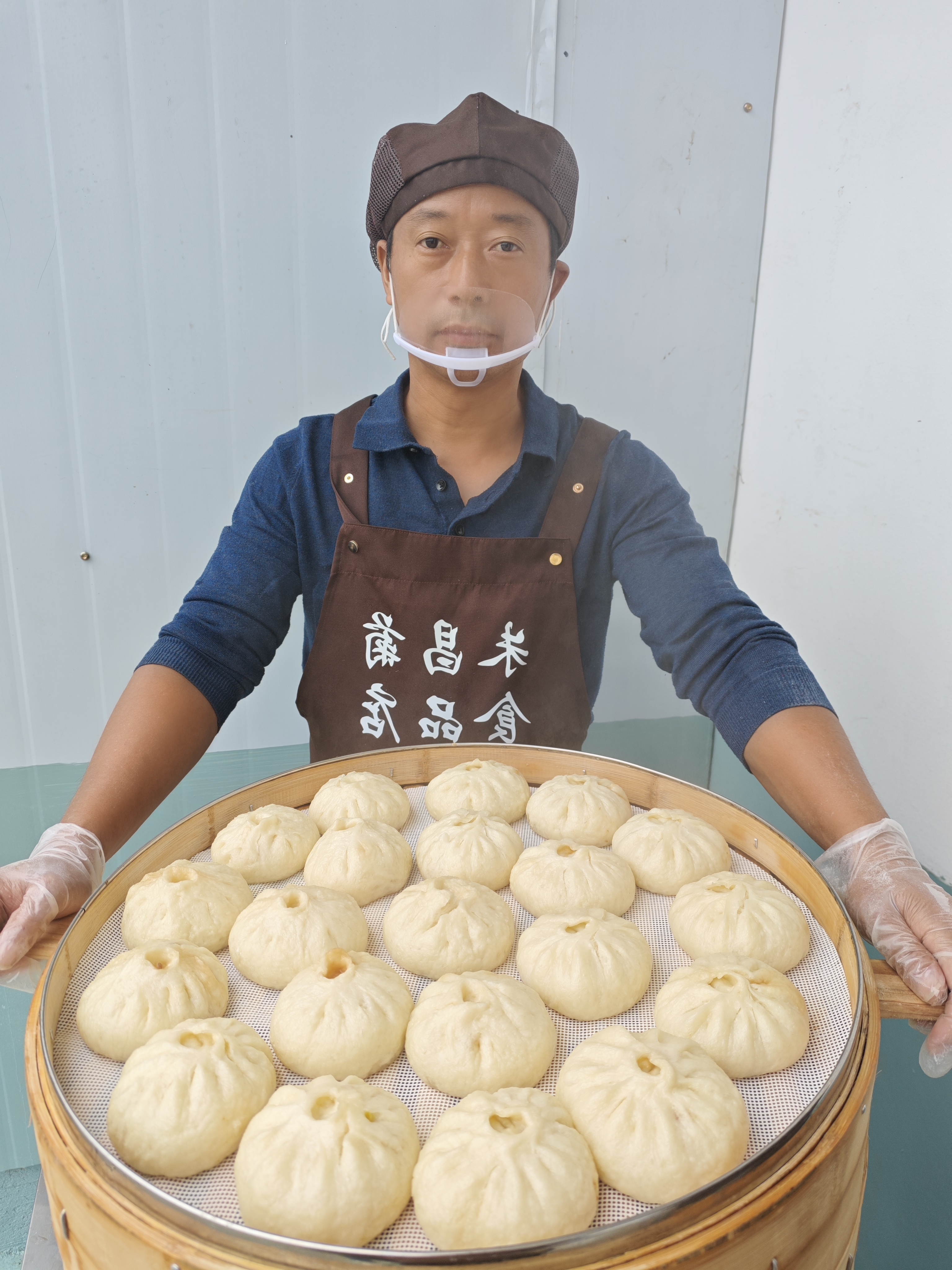 舒城手工猪肉大包子  