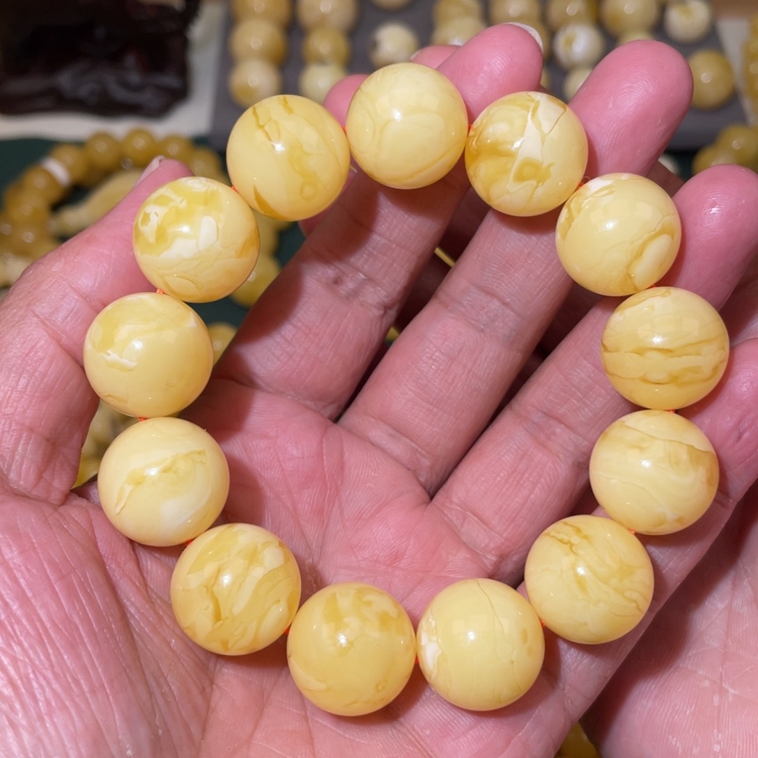 蜜蜡未镶嵌珠宝奇石18mm同料圆珠手串44