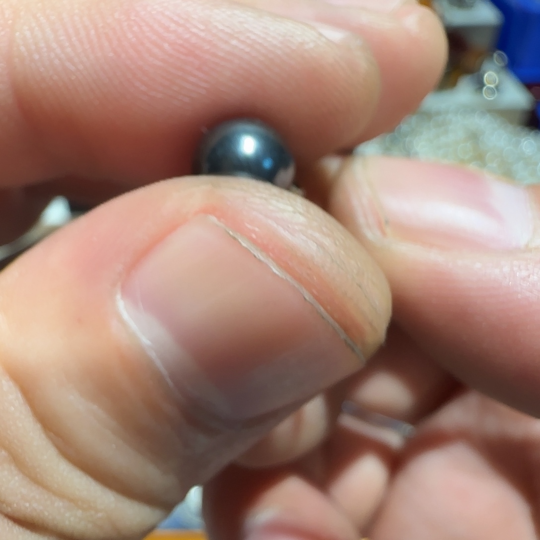 ****️大理石纯铜吊坠的设计也是