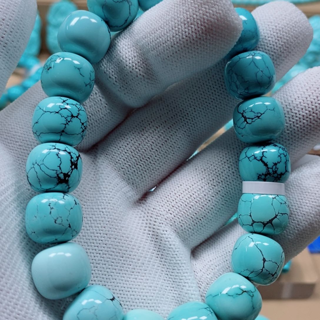 绿松石珠宝奇石未镶嵌思**厚