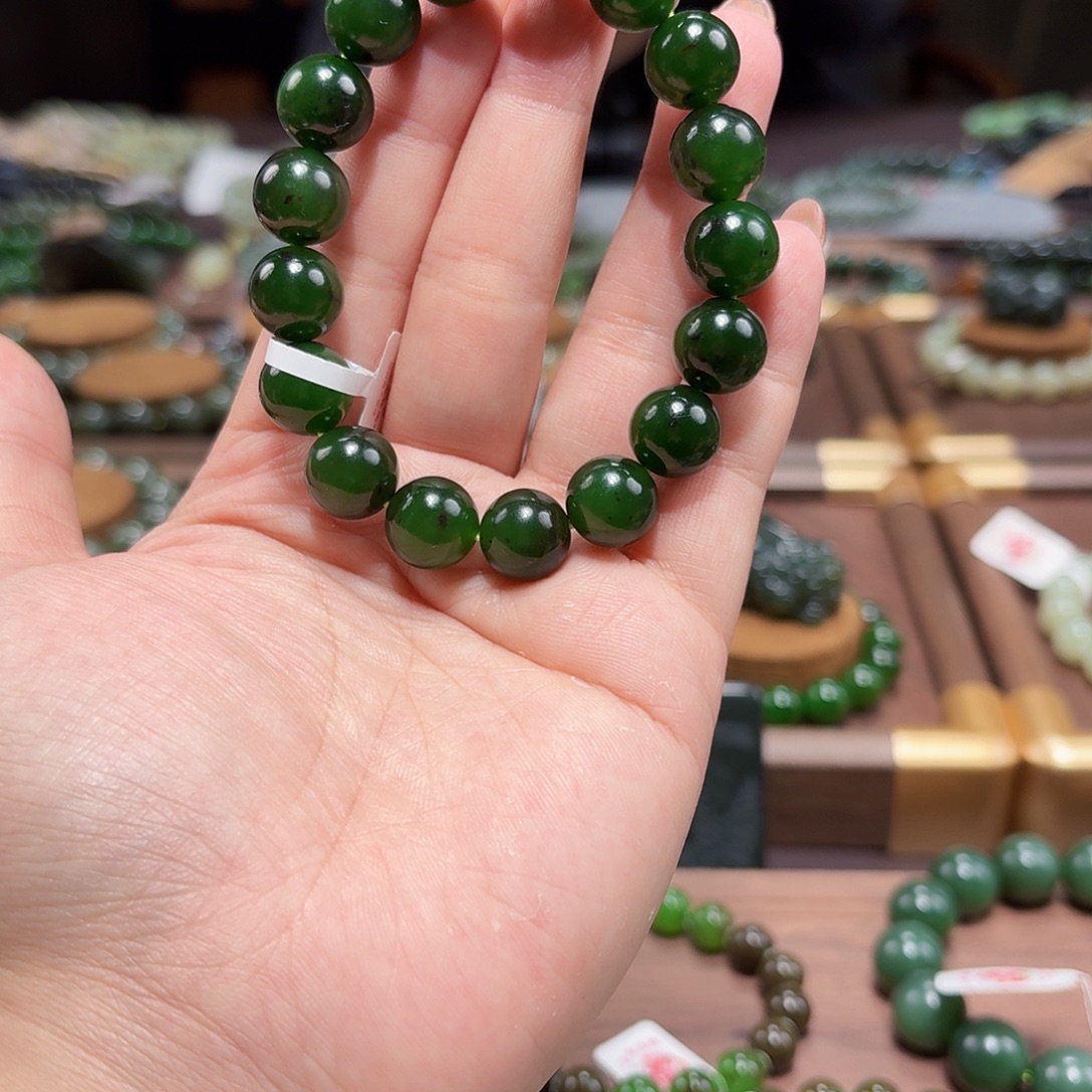 和田玉（碧玉）未镶嵌手链辣阳绿 12 俄