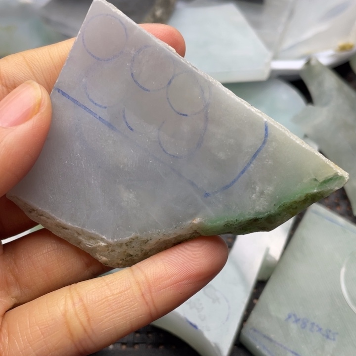 定制翡翠未镶嵌片料定制不退不换