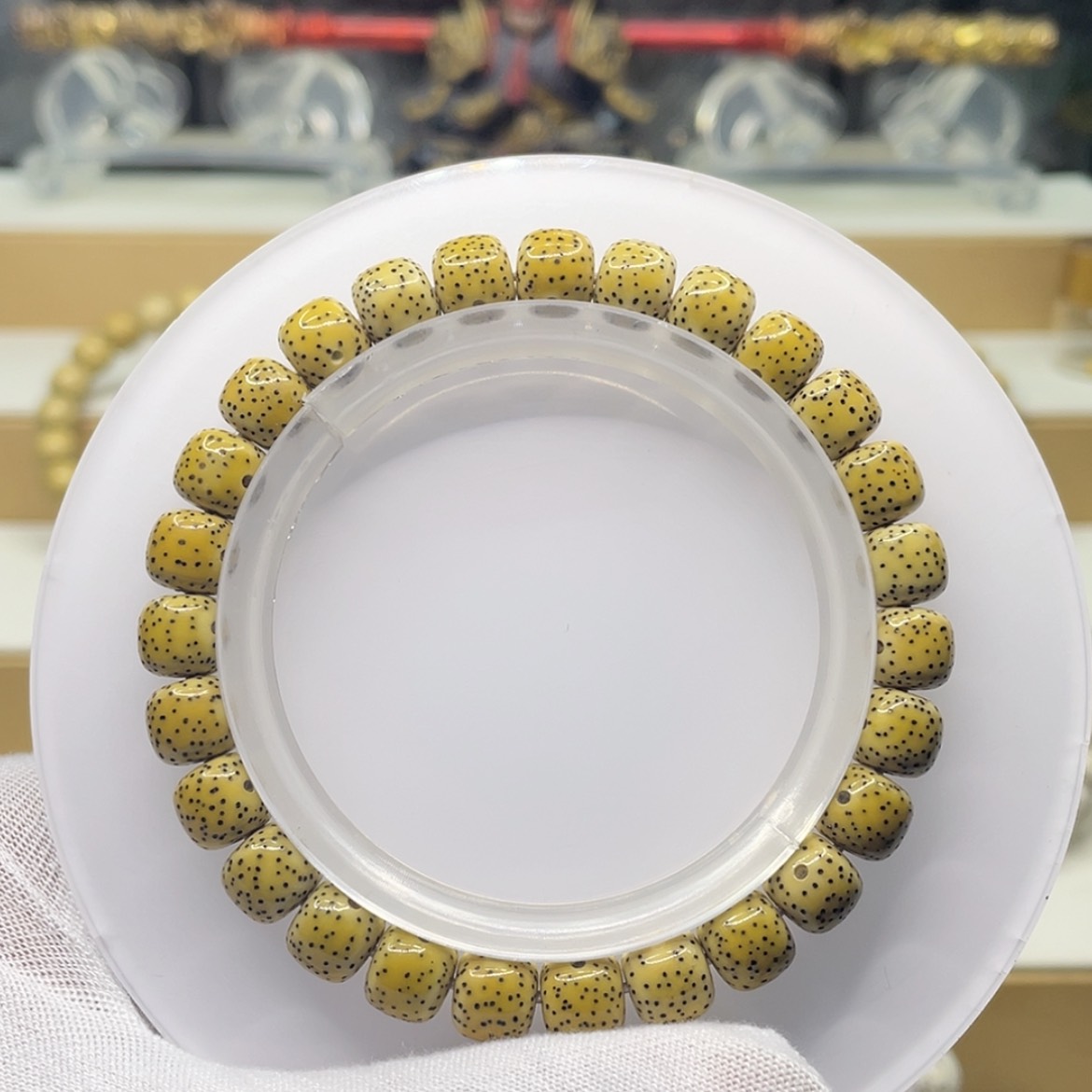 【闪购商品】吊坠星月菩提鸡油黄侧白星点8.5/7.5