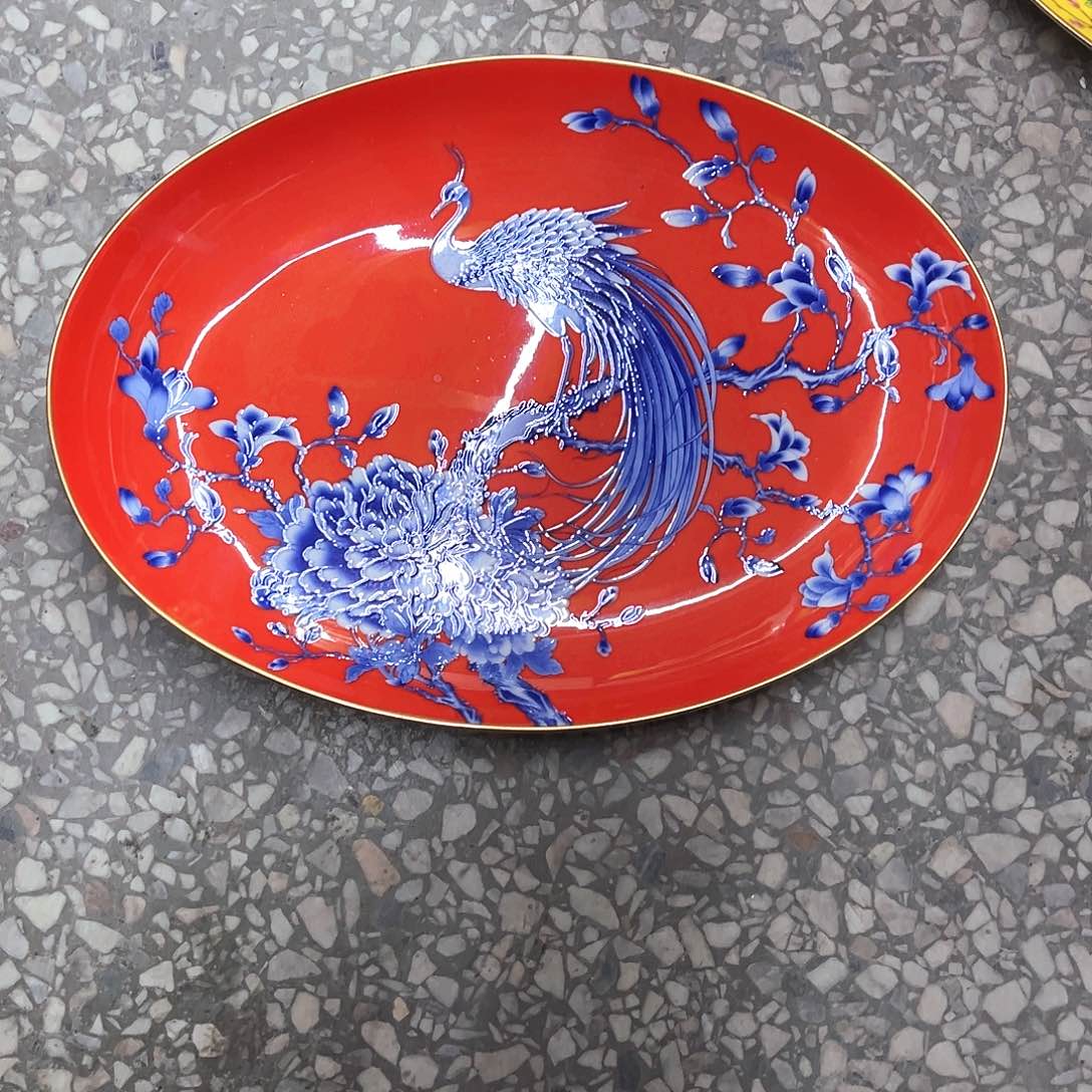 瓷12英寸1平红。。。。。。