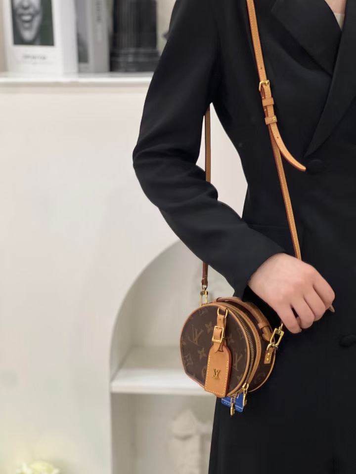 99新 LouisVuitton/路易威登 LV硬饼mini老花包//无公价/严选
