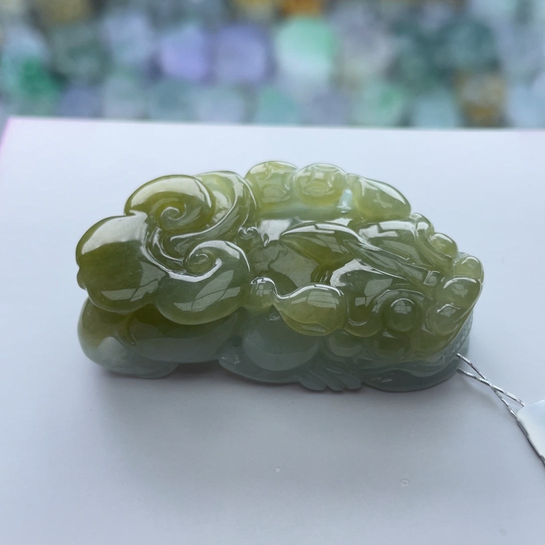 翡翠颈饰未镶嵌貔貅