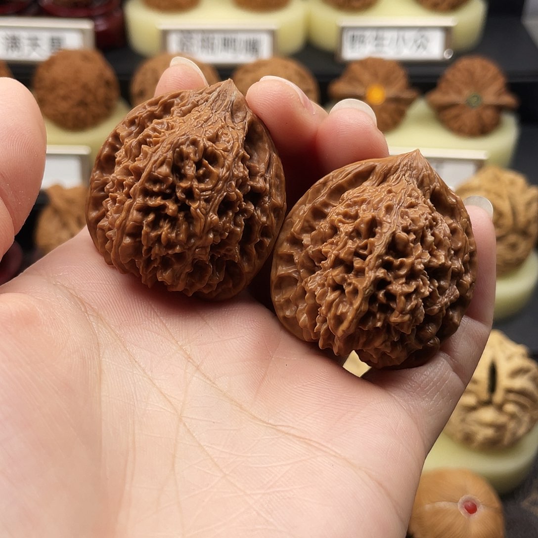 文玩核桃把件满天星37尺607