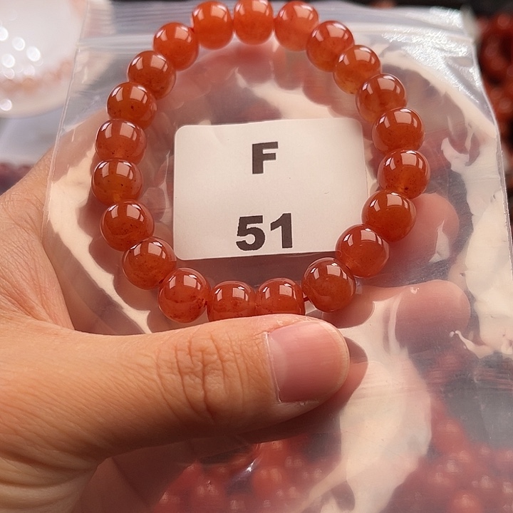 南红玛瑙未镶嵌多样性发货默认微瑕称重10mm