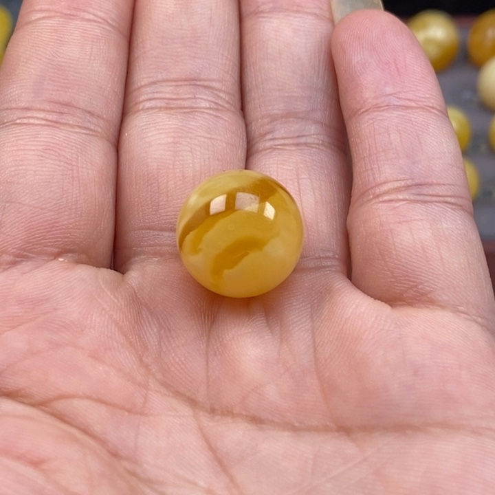 未镶嵌琥珀裸石蜜蜡