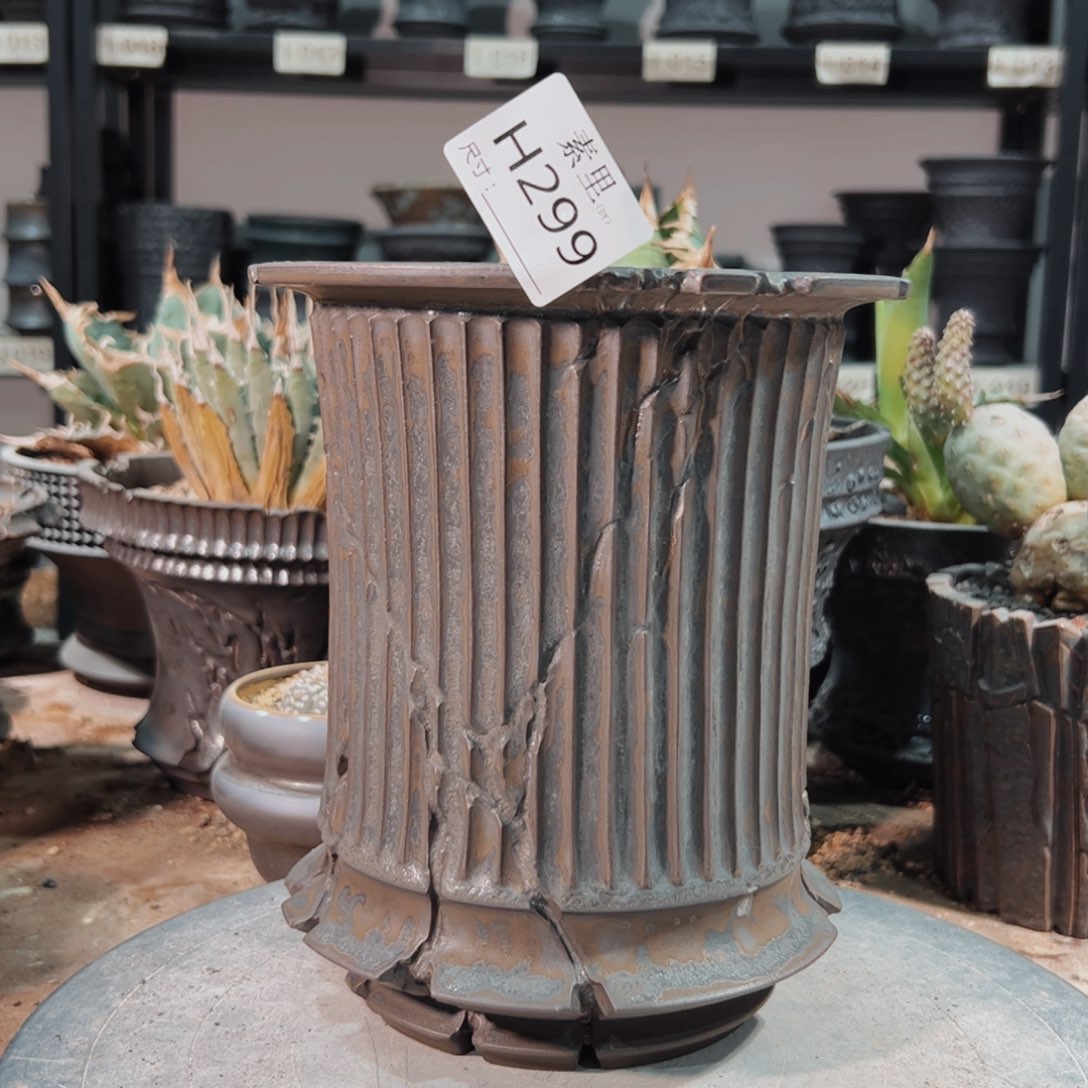 景德镇手工素里内口13.5高20瑕疵