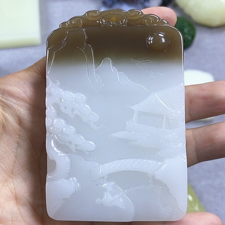 和田玉未镶嵌颈饰