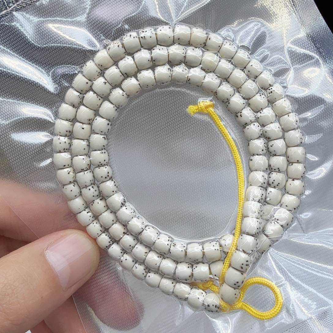 星月菩提手串5.9左右高货系列82号