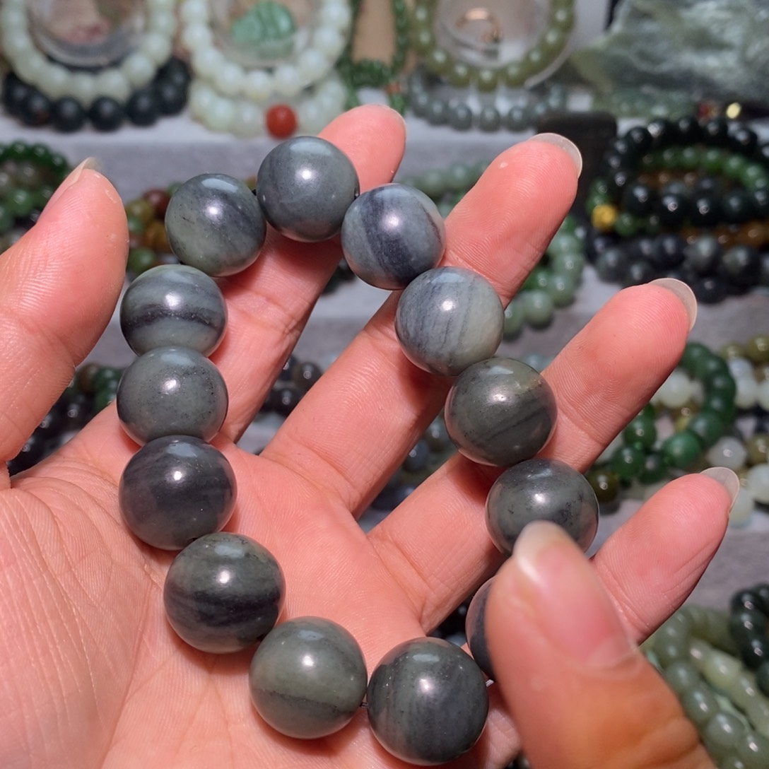 和田玉未镶嵌手链