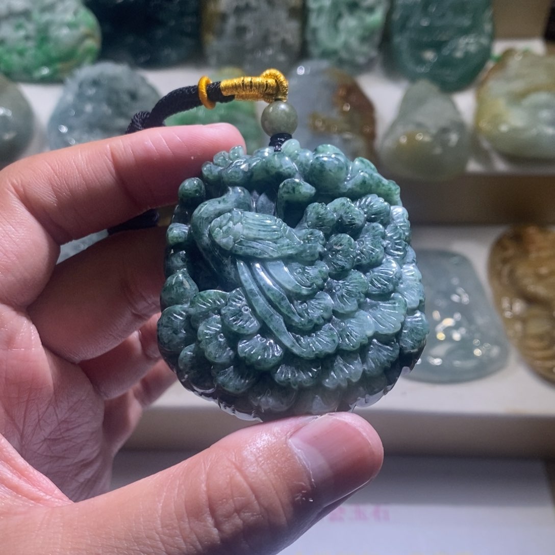 【闪购商品】翡翠颈饰未镶嵌凤凰