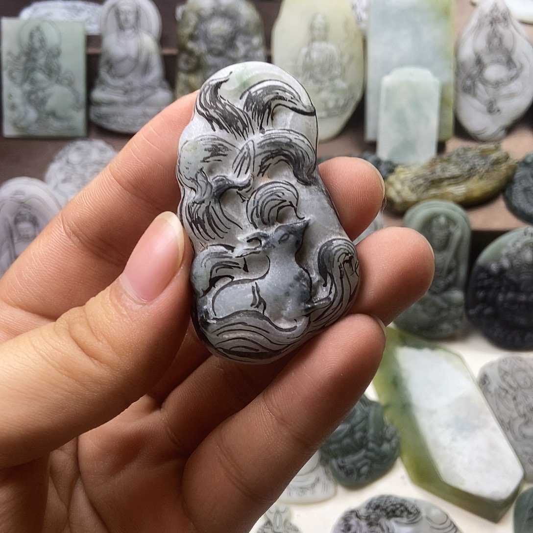 定制翡翠未镶嵌翡翠