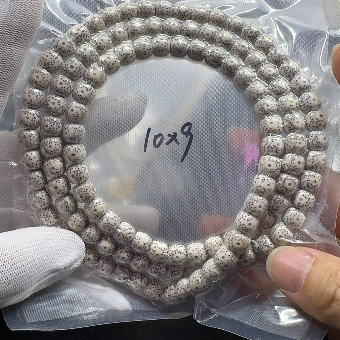 星月菩提手串星月菩提10*9原生态（轻微走色）