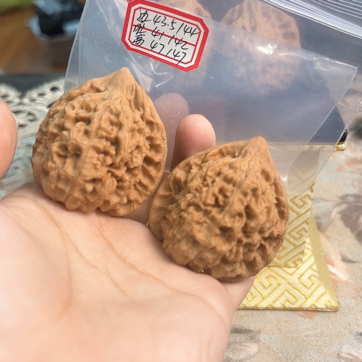 文玩核桃把件官帽