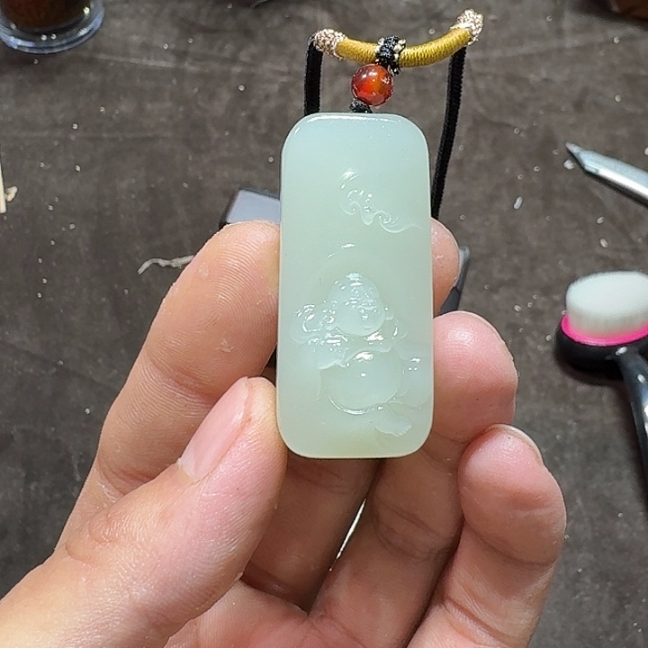 未镶嵌和田玉（糖玉）挂件