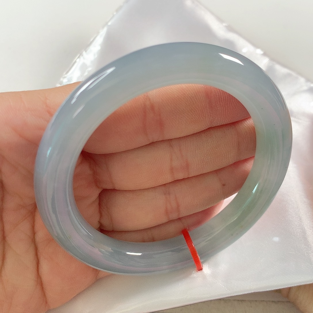 翡翠手镯未镶嵌海蓝之谜 ①⑥③