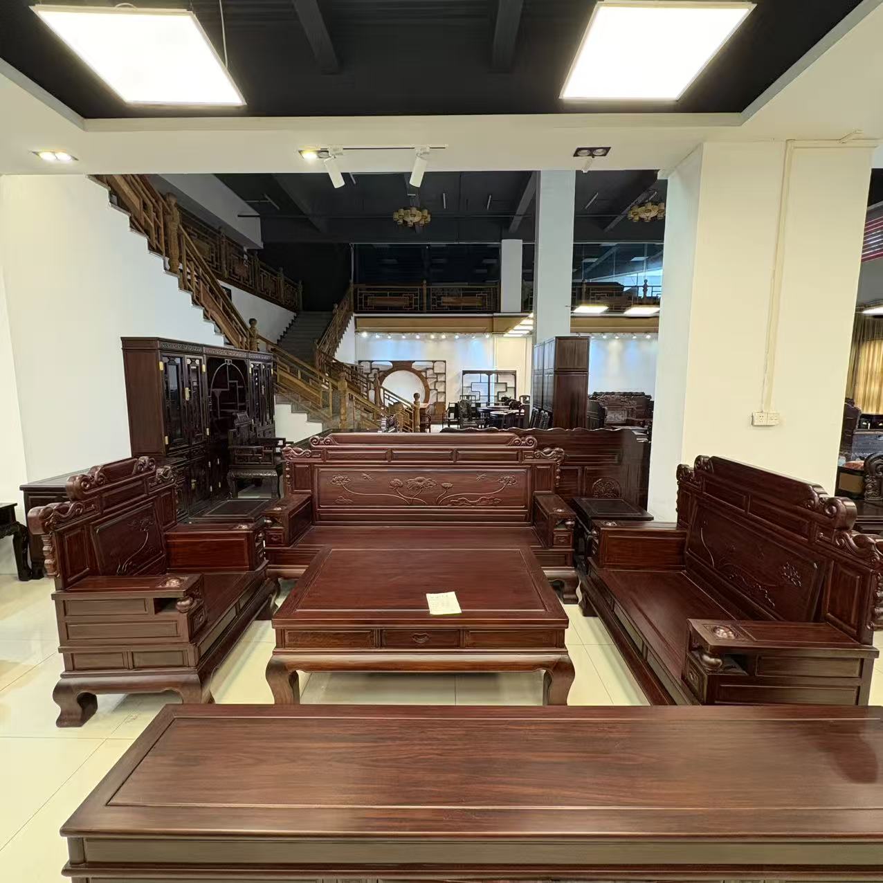 四代财源滚滚荷花大套组沙发