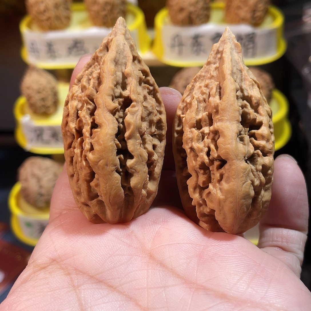 四***仔吊坠文玩核桃方天画戟