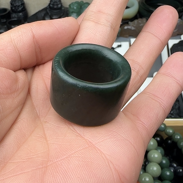 和田玉（青玉）颈饰未镶嵌福利扳指22.6圈口