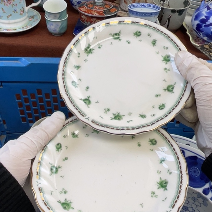 陶他家瓷器真美…开播了