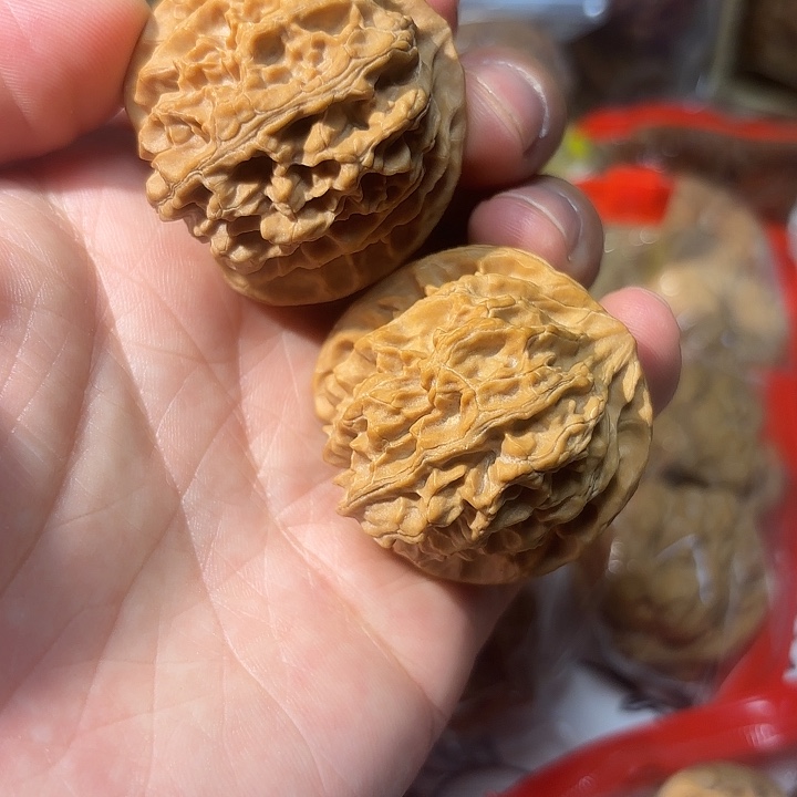 白***忆吊坠桃核苹果园核桃