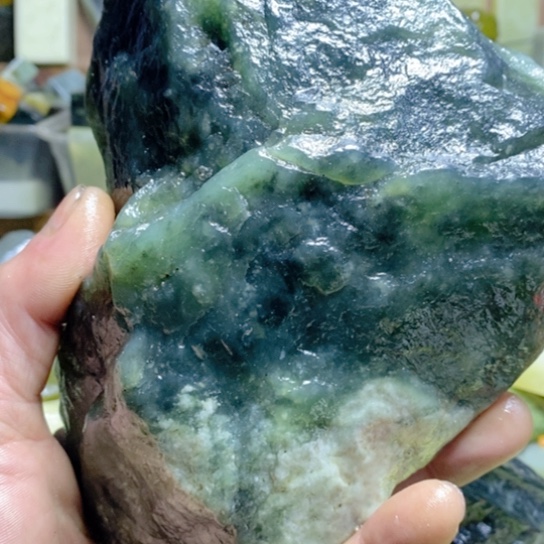 【闪购商品】蛇纹石玉珠宝玉器未镶嵌