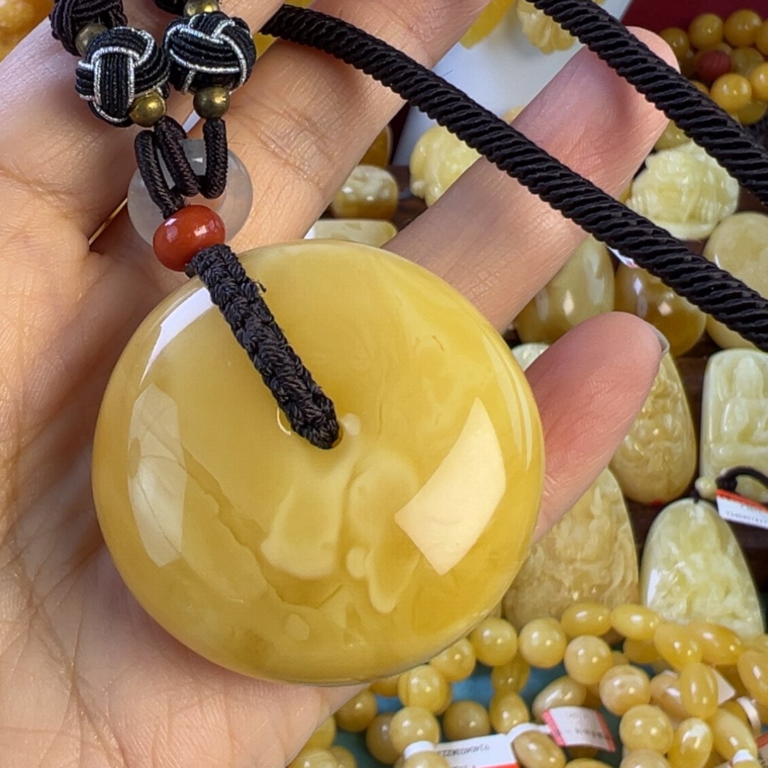 蜜蜡吊坠(赠链)未镶嵌用****3