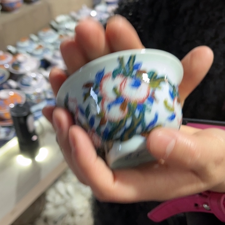 瓷片景德镇陶瓷杯子。绿。