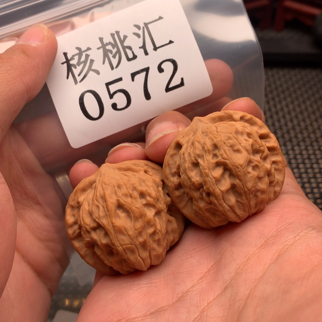 文玩核桃吊坠沉*默刘老四37