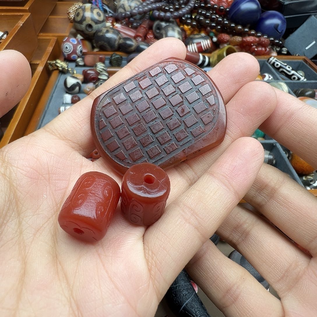 玛瑙/玉髓未镶嵌珠宝半成品