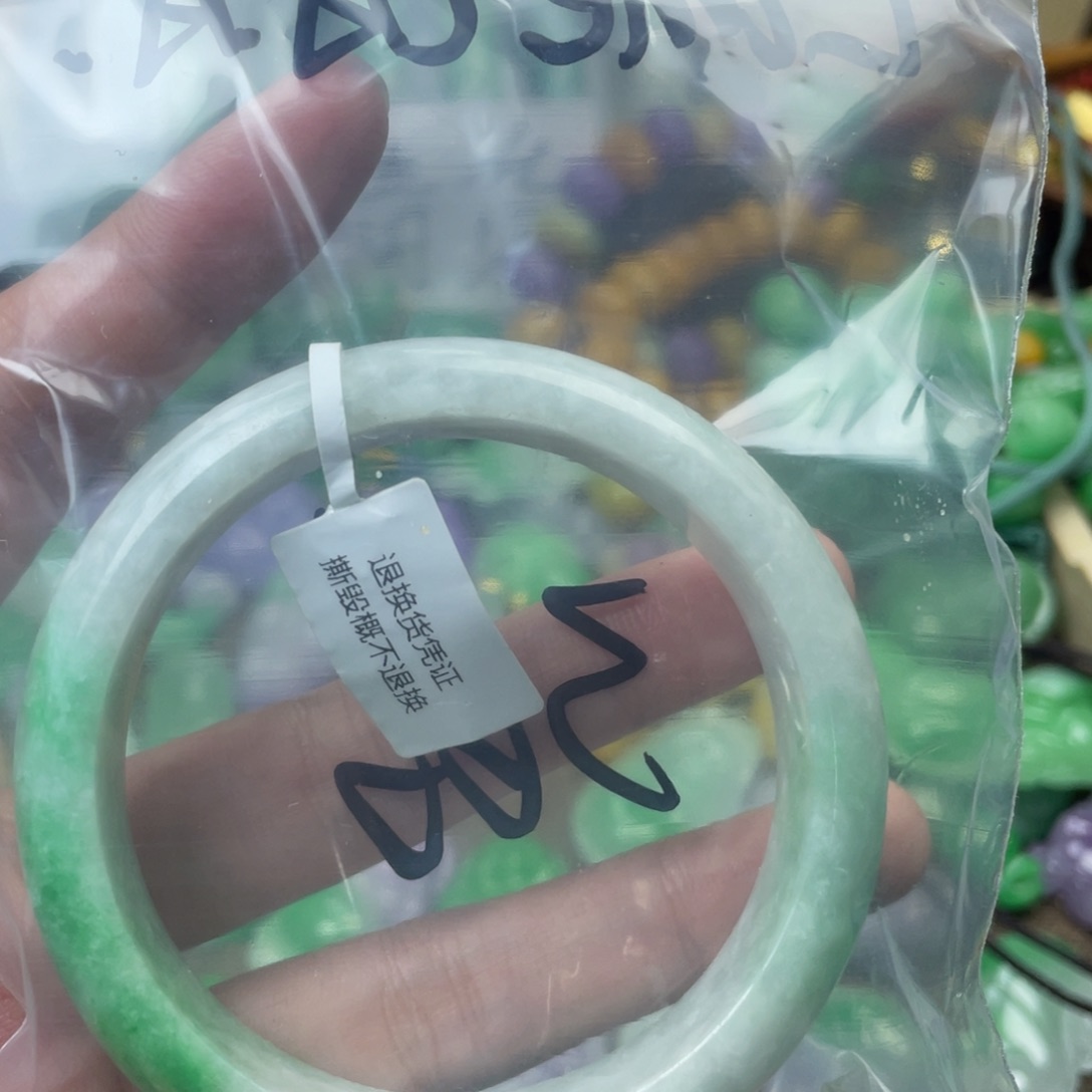 手工艺品琉璃L****A