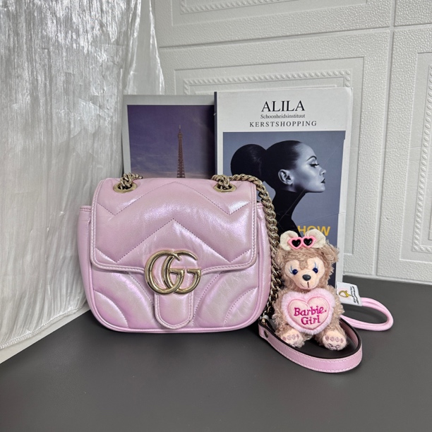95新 GUCCI/古驰 95新粉色人鱼姬淡金扣单肩斜跨包