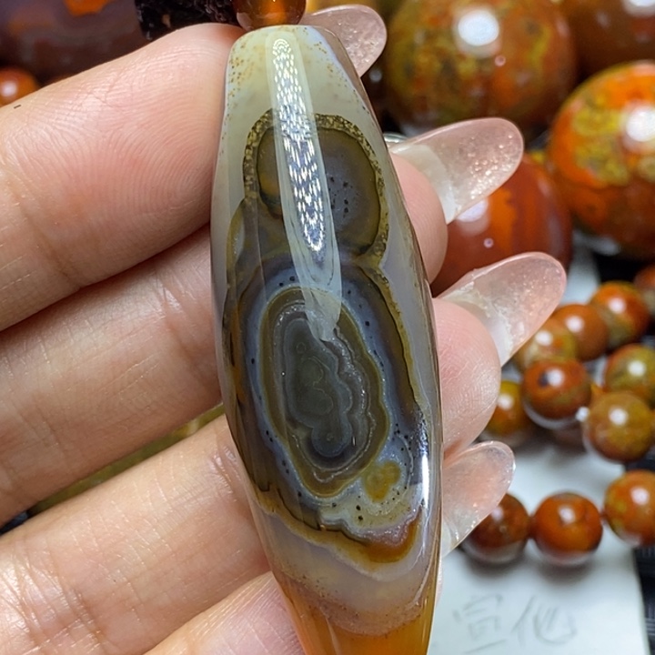 玛瑙/玉髓颈饰未镶嵌玉*缘