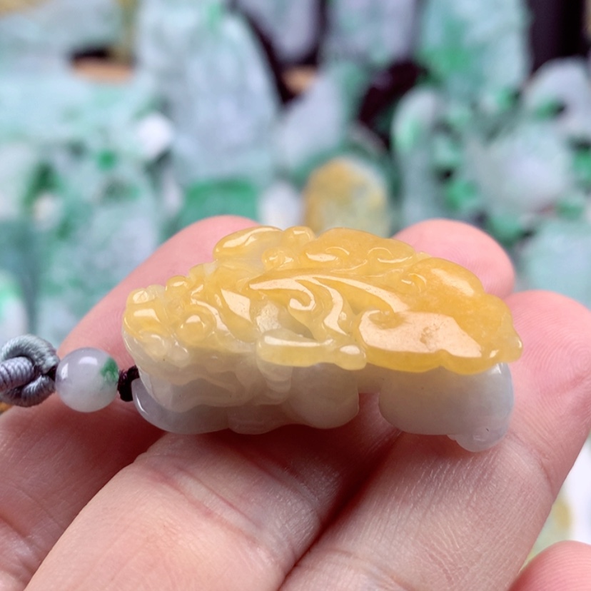 【闪购商品】翡翠吊坠(不含链)未镶嵌