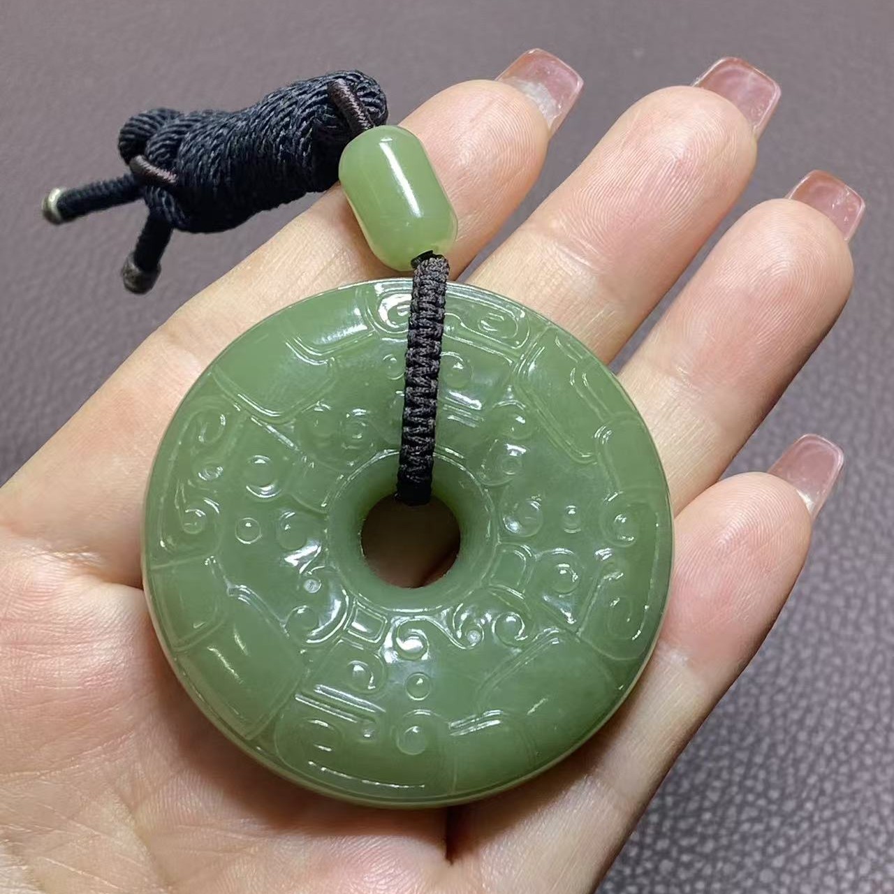 析木河磨玉双面雕工平安扣
