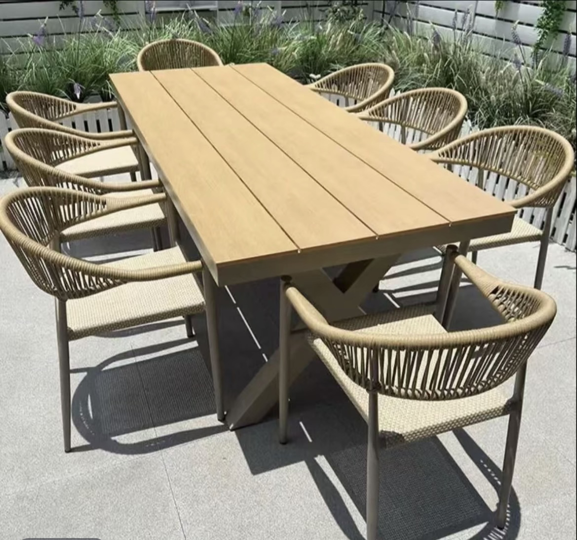 户外桌椅别墅花园庭院酒店防水防晒塑木大板桌