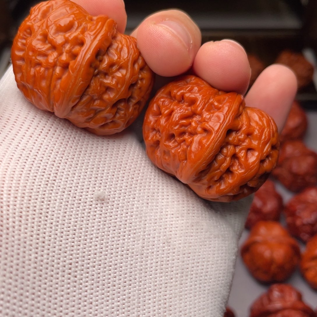 文玩核桃把件元宝39