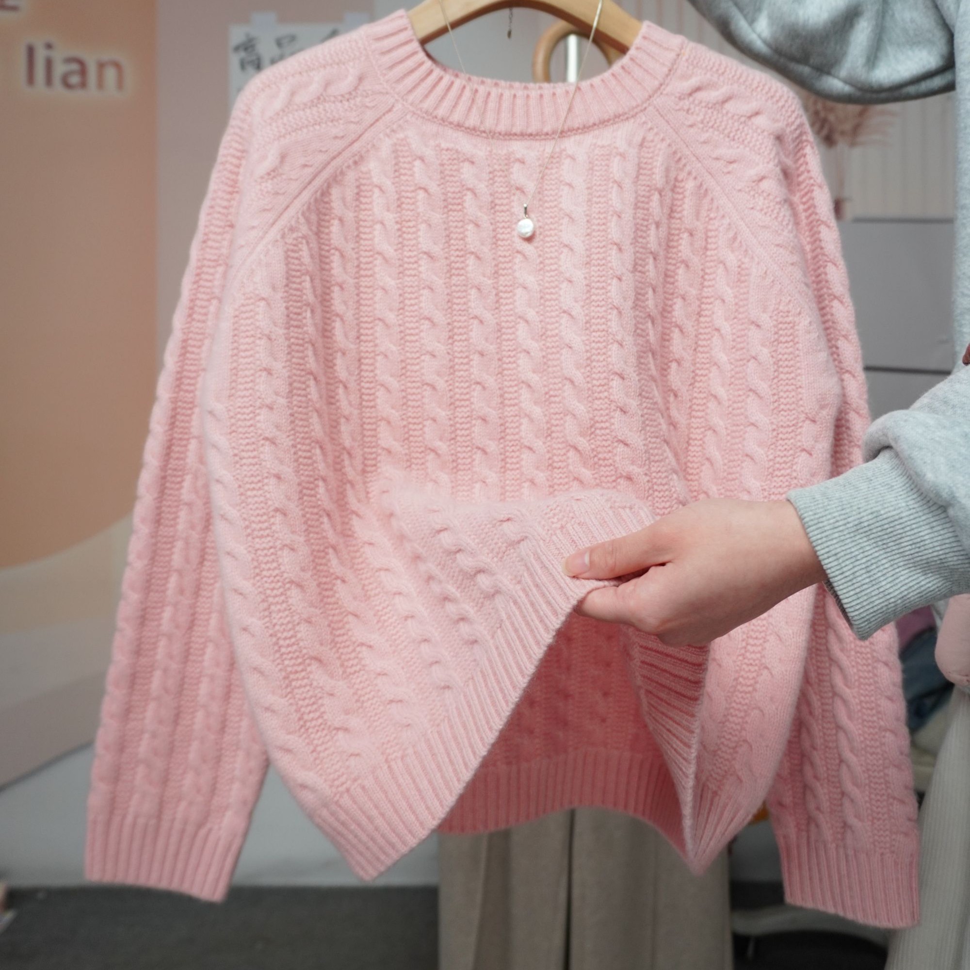韩版秋冬加厚宽松百搭时尚麻花毛衣