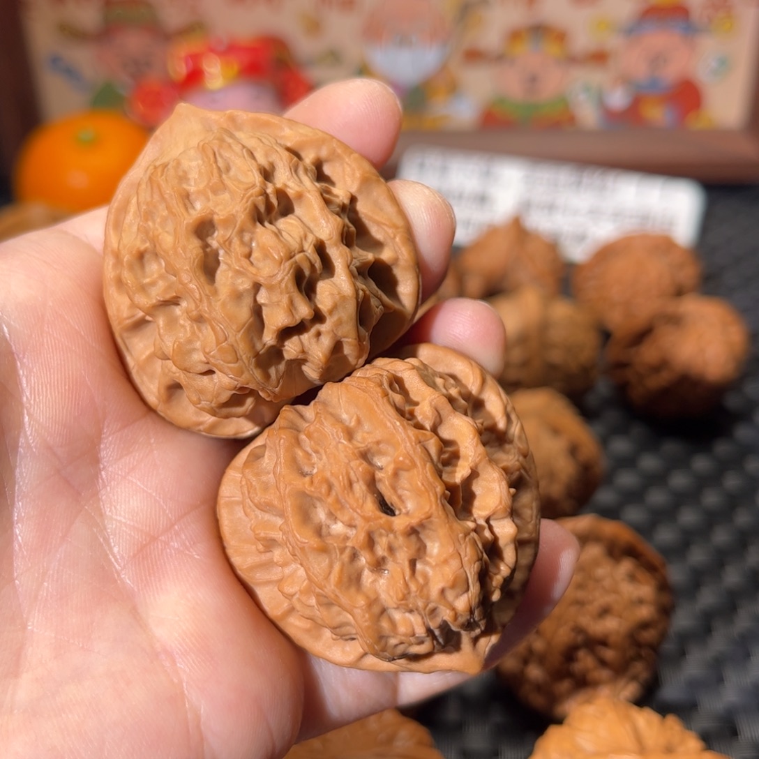 核桃文玩梨木台40