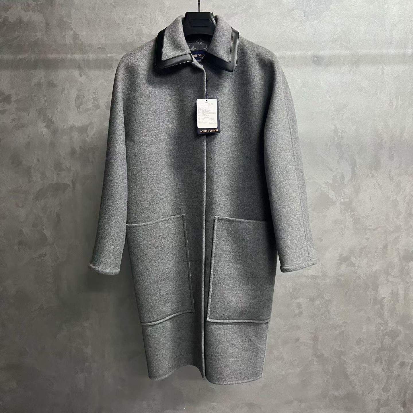 louis vuitton 25可拆卸衣领双面贴袋长袖大衣/32
