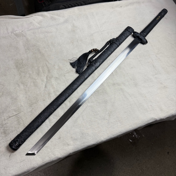 3629 龙泉昊天宝剑高锰钢唐横刀包皮鞘未开刃