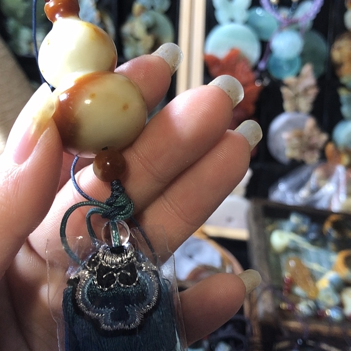 岫玉未镶嵌岫玉挂件